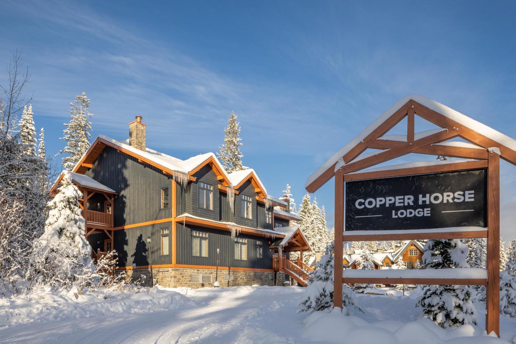 Copper Horse Lodge Golden Exterior foto